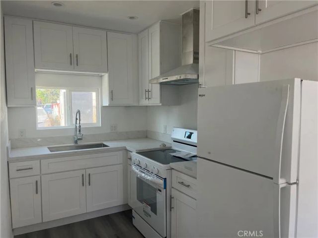 1387 Holt Ave, Pomona, CA 91768