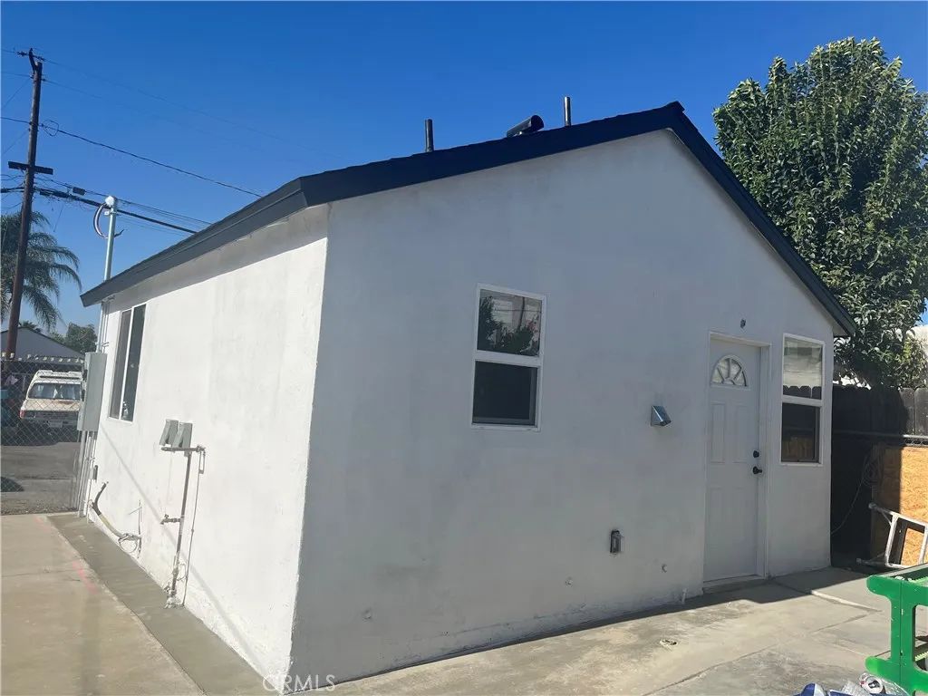 1387 Holt Ave, Pomona, CA 91768