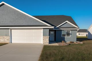 716 South Division Street, Roberts, WI 54023