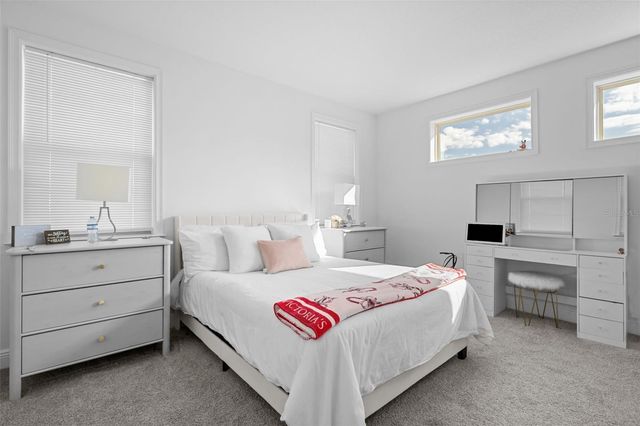 13736 LARKTON LANE, Orlando, FL 32832