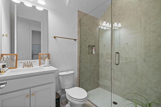 13736 LARKTON LANE, Orlando, FL 32832