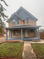 2420 5th Ave, Pueblo, CO 81003