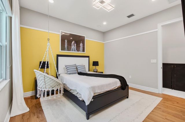 19886 Meadowside Lane Lane, Boca Raton, FL 33498