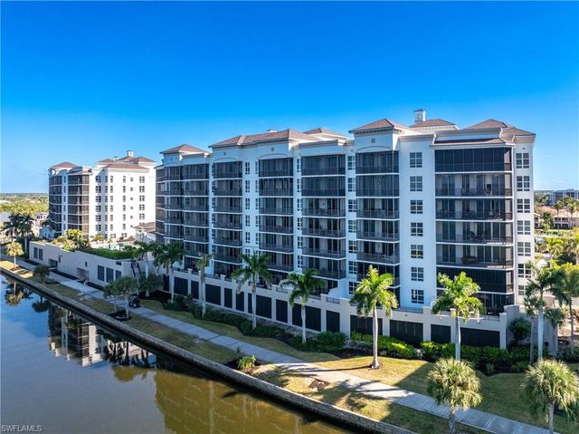 3329 Sunset Key CIR # 301, Punta Gorda, FL 33955