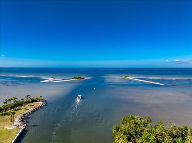 3329 Sunset Key CIR # 301, Punta Gorda, FL 33955