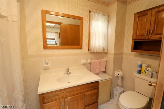 15 Darcy St, Newark City, NJ 07105