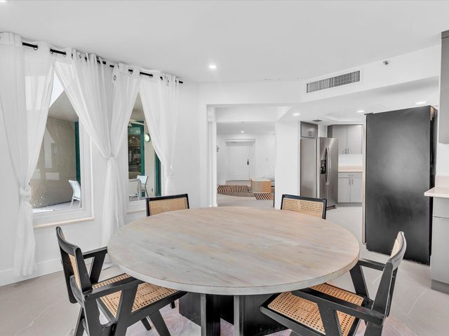 120 SE 5th Avenue 225, Boca Raton, FL 33432