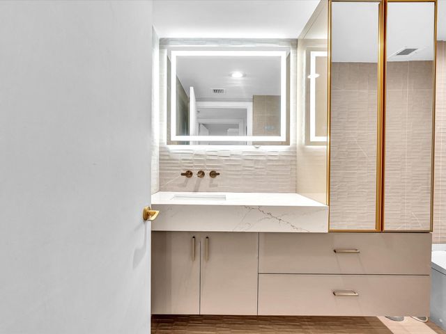 120 SE 5th Avenue 225, Boca Raton, FL 33432