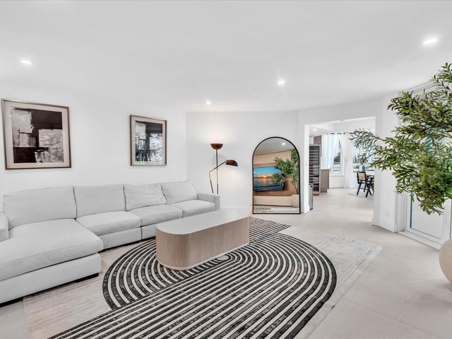 120 SE 5th Avenue 225, Boca Raton, FL 33432