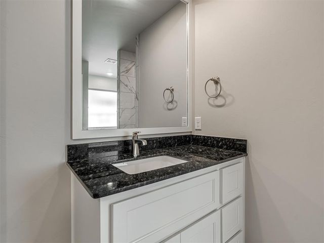 5209 White Gold Avenue, Edmond, OK 73034