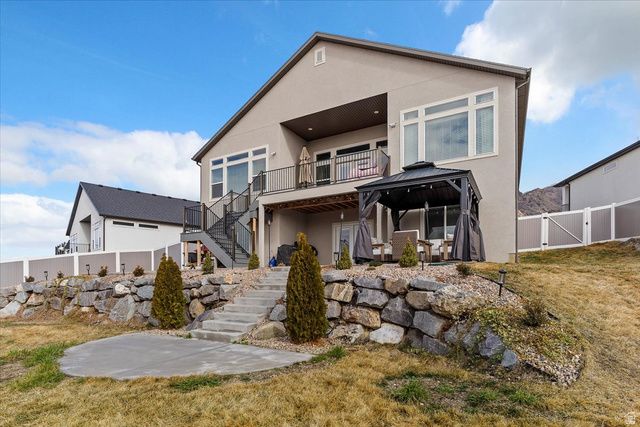 1328 E ORCHARD RIDGE LN, Kaysville, UT 84037