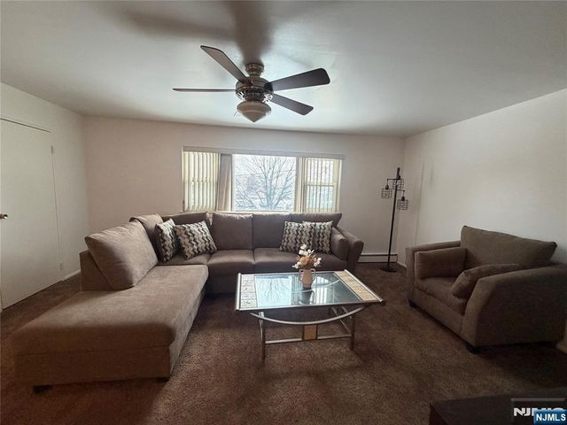 3901 Broadway B, Fair Lawn, NJ 07410