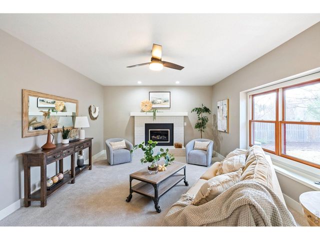 1501 Redberry Ct, Fort Collins, CO 80525
