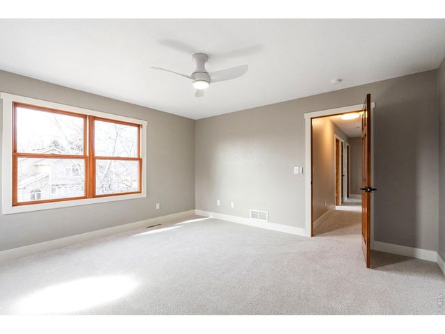 1501 Redberry Ct, Fort Collins, CO 80525