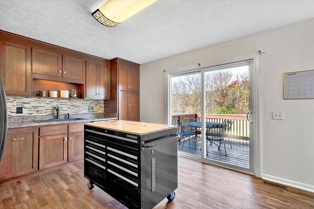 100 Estate DR, Glade Hill, VA 24092