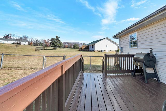 100 Estate DR, Glade Hill, VA 24092