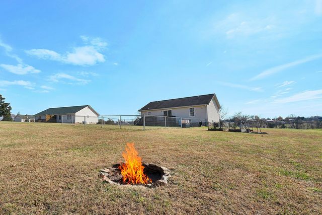 100 Estate DR, Glade Hill, VA 24092