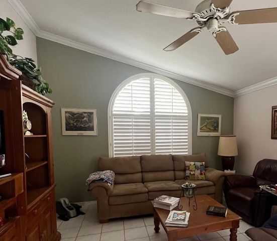 13813 NW 22nd St, Sunrise, FL 33323