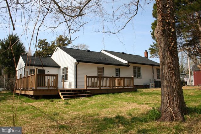 105 CALVERT TOWNE RD, Prince Frederick, MD 20678