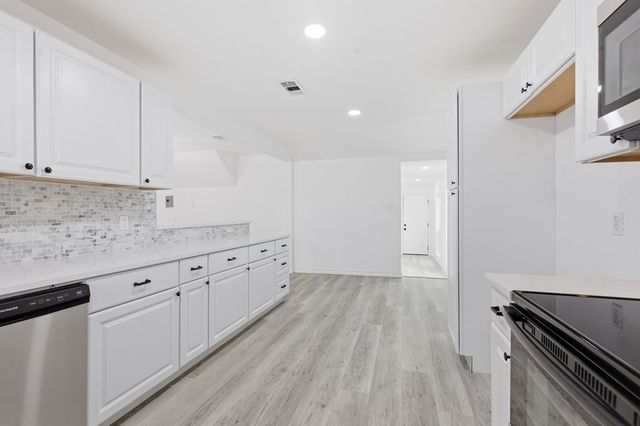 2803 Roosevelt Ave, Midland, TX 79701