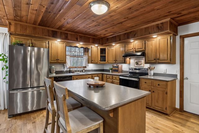 3625 Mitchell Rd, Lebanon, TN 37087