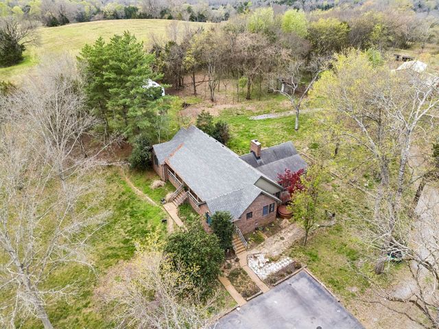 3625 Mitchell Rd, Lebanon, TN 37087