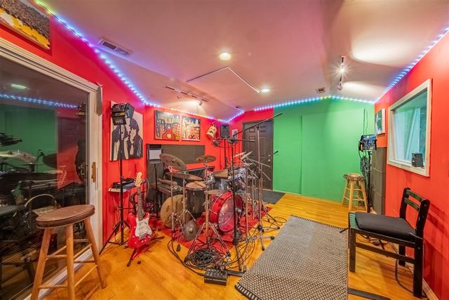 3604 Platt Road, Ann Arbor, MI 48108