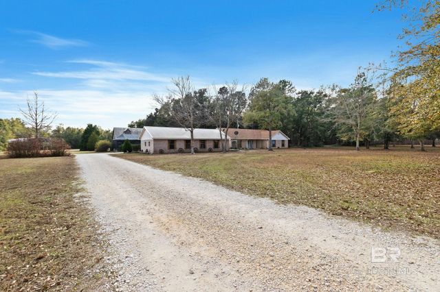 14200 South Boulevard, Silverhill, AL 36576