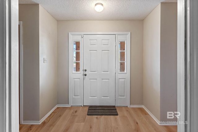 14200 South Boulevard, Silverhill, AL 36576