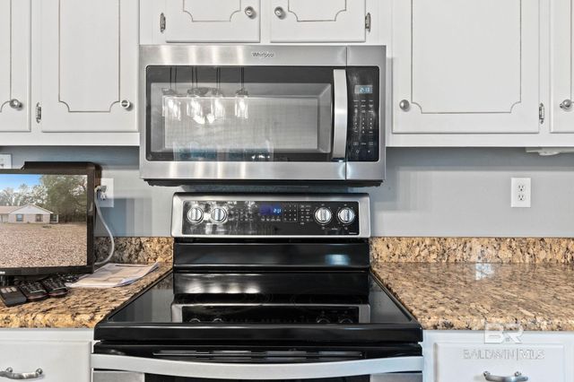 14200 South Boulevard, Silverhill, AL 36576