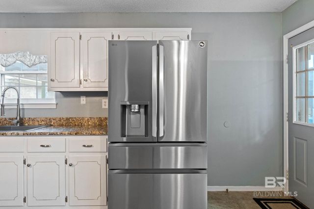 14200 South Boulevard, Silverhill, AL 36576