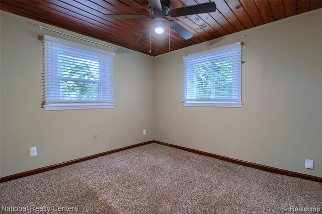 1528 Paramount Street, Novi, MI 48377