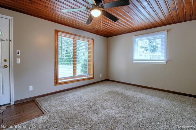 1528 Paramount Street, Novi, MI 48377