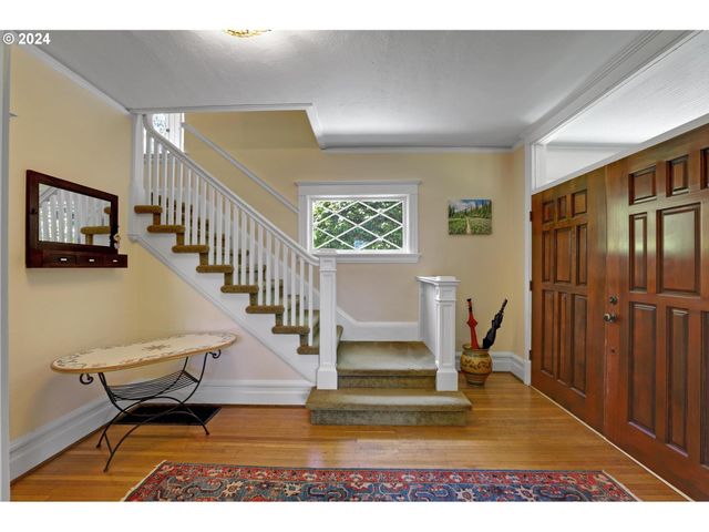 2514 Nw Westover Rd, Portland, OR 97210