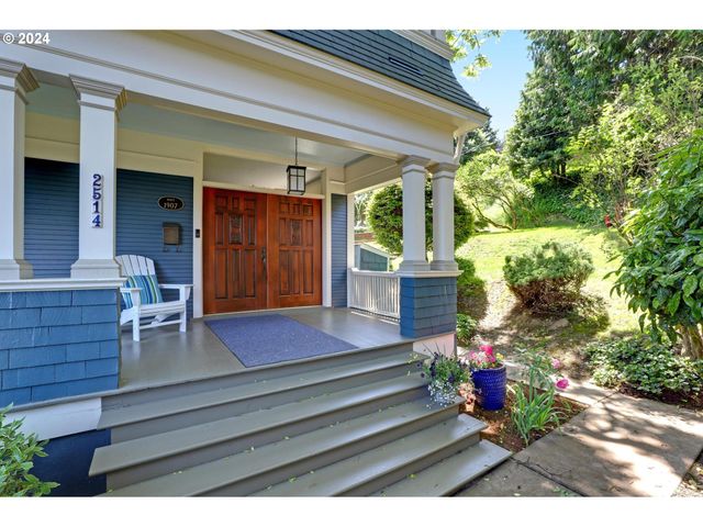 2514 Nw Westover Rd, Portland, OR 97210