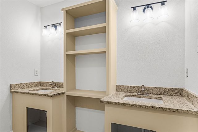 4318 Beaver Creek Dr, Corpus Christi, TX 78413