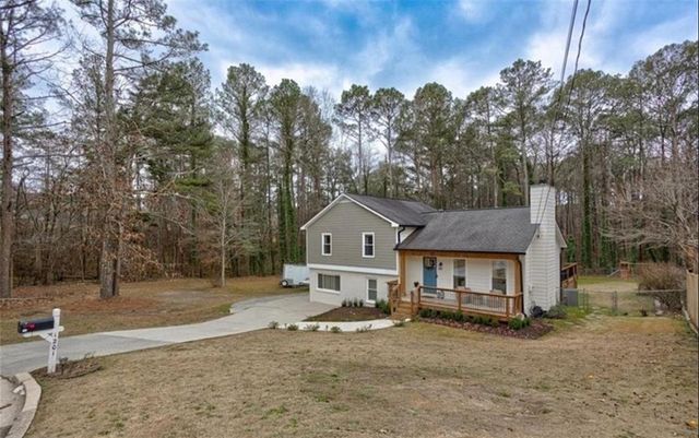 1201 HOLLY HILLS SW Drive, Lilburn, GA 30047