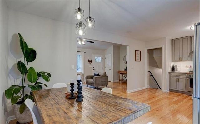 1201 HOLLY HILLS SW Drive, Lilburn, GA 30047