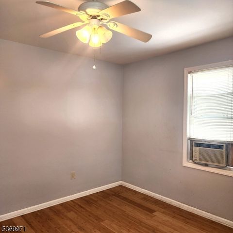 308 Hagel Ave, Linden City, NJ 07036