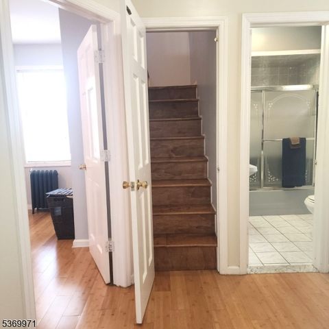 308 Hagel Ave, Linden City, NJ 07036