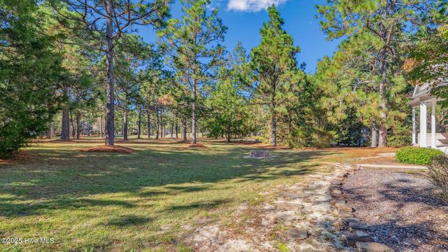 30 New Castle Place, Pinehurst, NC 28374