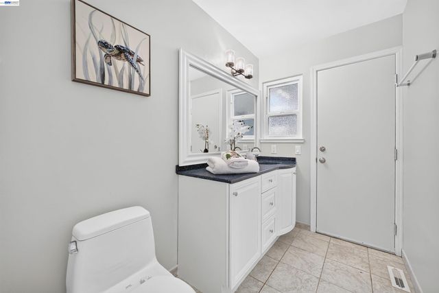 42635 Sully St, Fremont, CA 94539