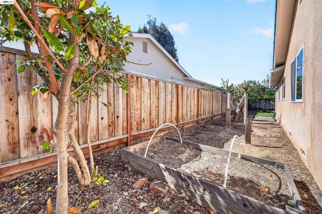 42635 Sully St, Fremont, CA 94539