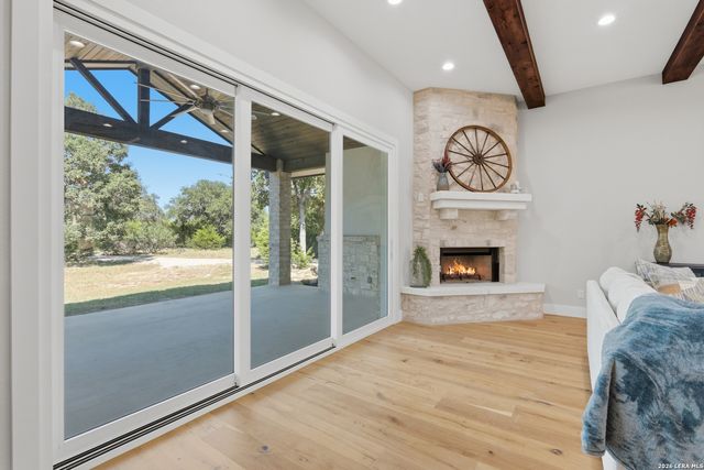 208 RIVER RDG, Boerne, TX 78006
