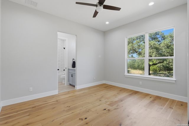 208 RIVER RDG, Boerne, TX 78006