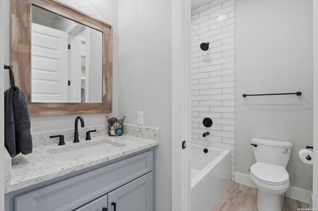 208 RIVER RDG, Boerne, TX 78006