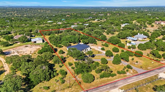 208 RIVER RDG, Boerne, TX 78006