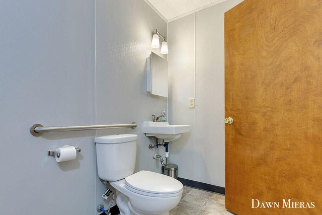 7795 Douglas Avenue, Cooper Twp, MI 49009