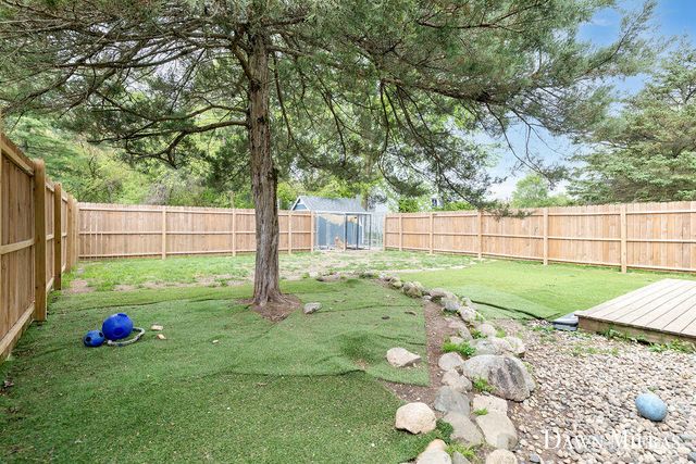 7795 Douglas Avenue, Cooper Twp, MI 49009