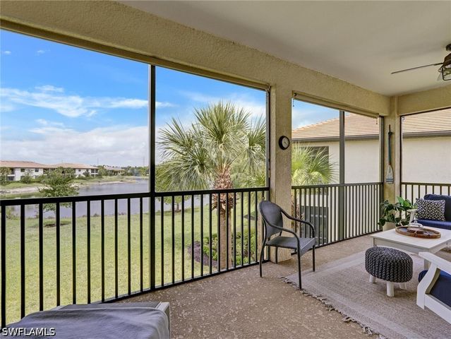 2359 Montserrat LN 202, Naples, FL 34120